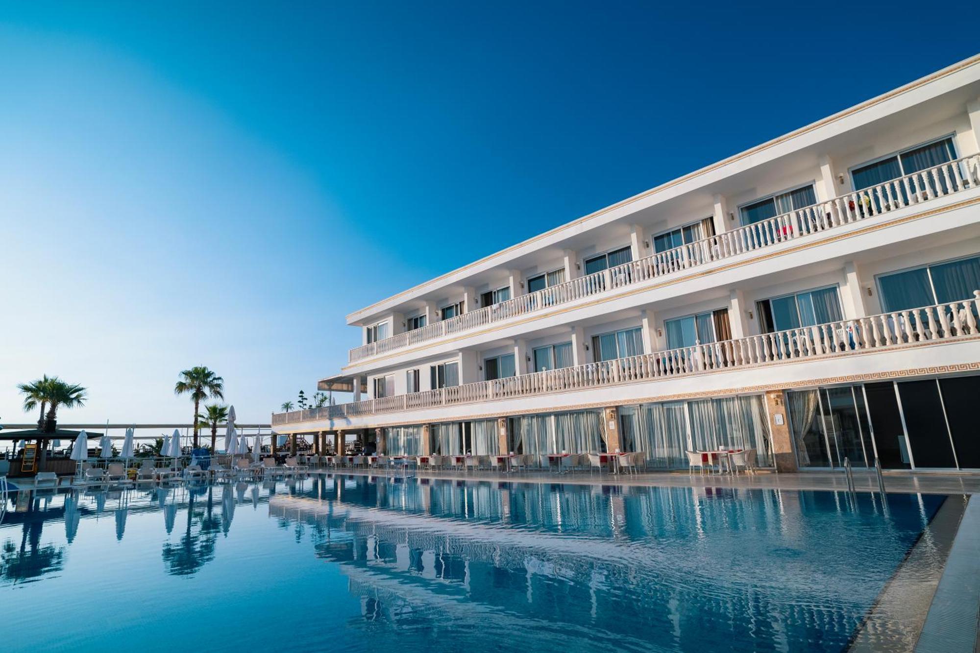 Sl La Perla Hotel Kemer อันตัลยา ภายนอก รูปภาพ