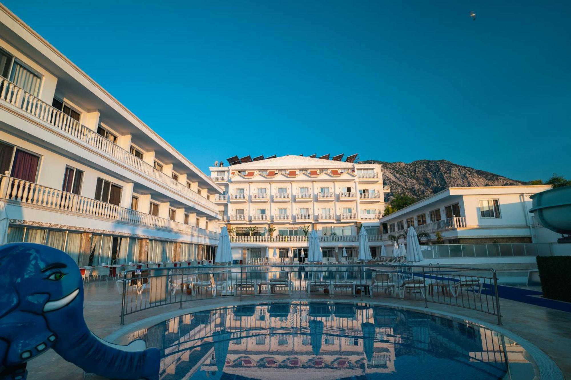 Sl La Perla Hotel Kemer อันตัลยา ภายนอก รูปภาพ